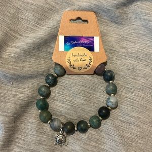 ⭐️Handmade✋💎Healing stone beaded stretchy turtle bracelet